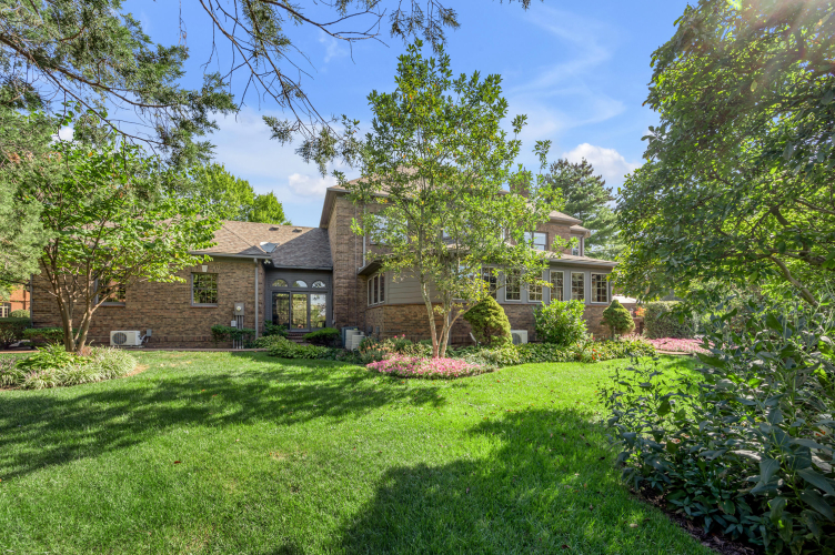 Listing Image 81