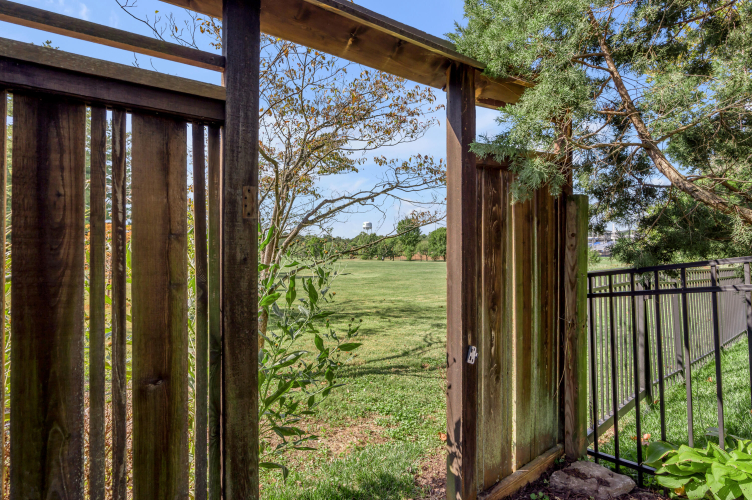 Listing Image 85