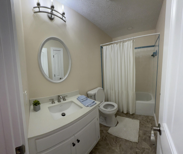 Listing Image 28