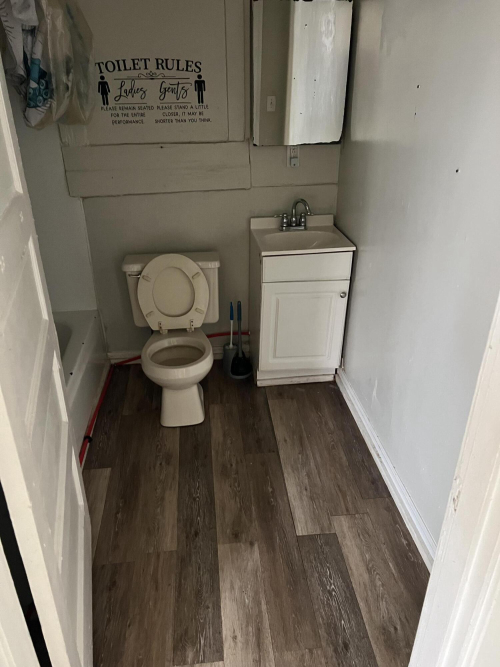 Listing Image 14