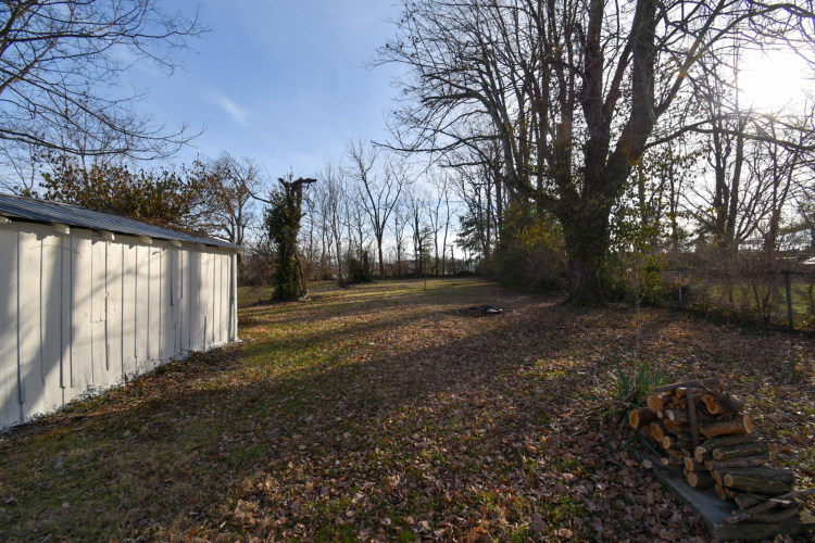 Listing Image 32
