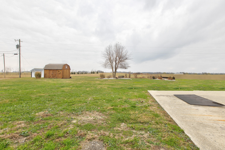 Listing Image 18