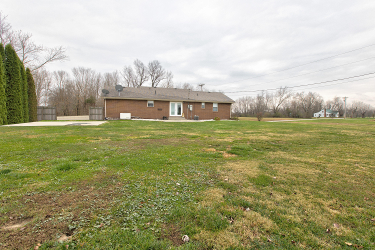 Listing Image 19