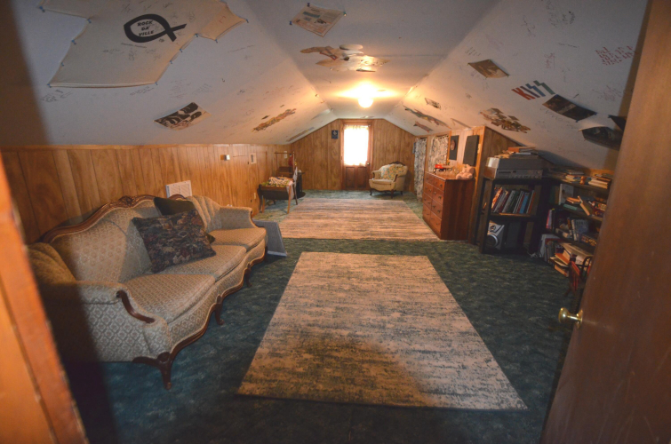 Listing Image 30