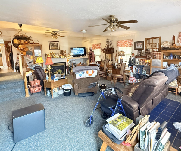 Listing Image 11