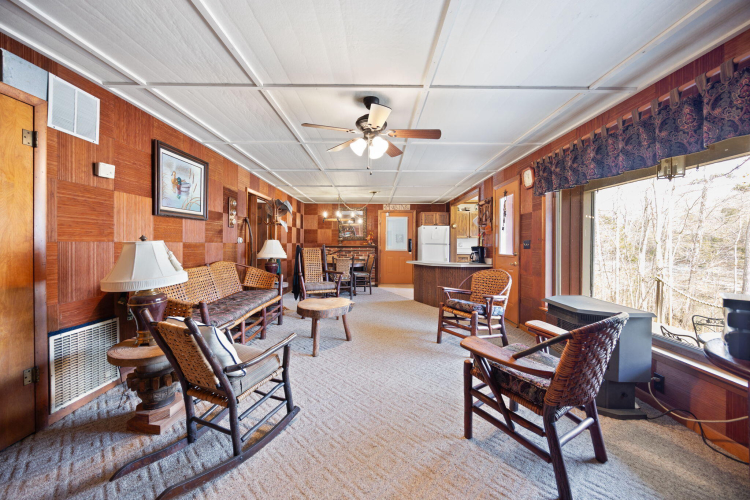 Listing Image 22