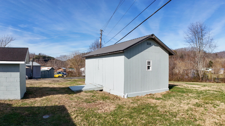 Listing Image 22