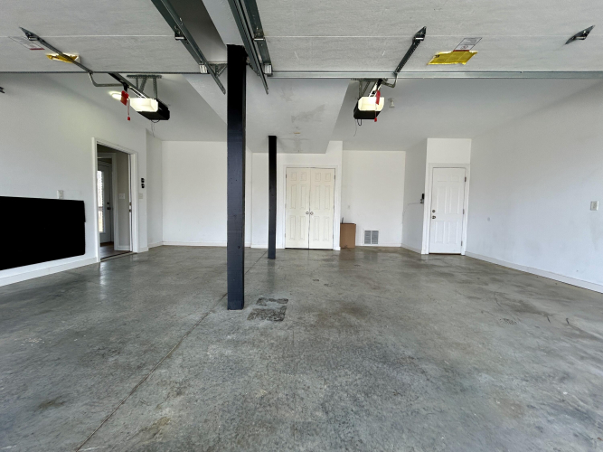 Listing Image 77