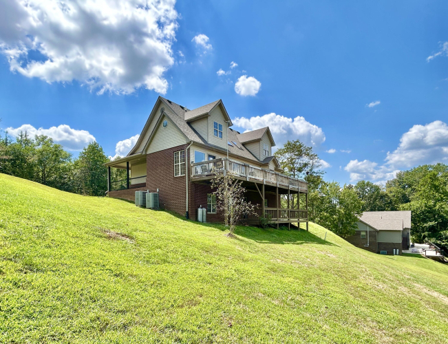 Listing Image 9