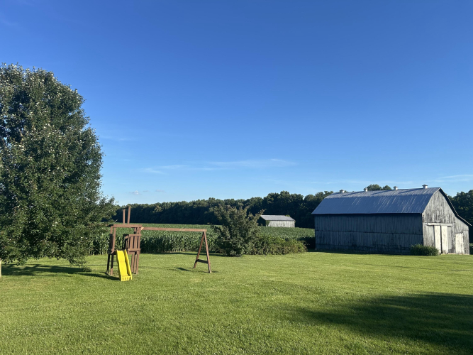 Listing Image 15