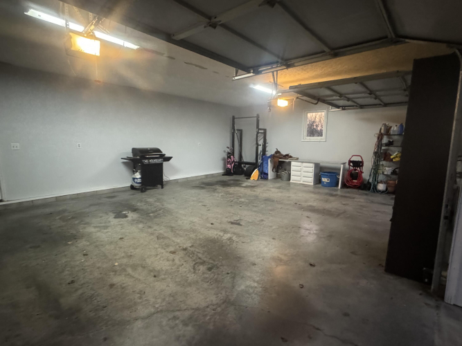 Listing Image 54