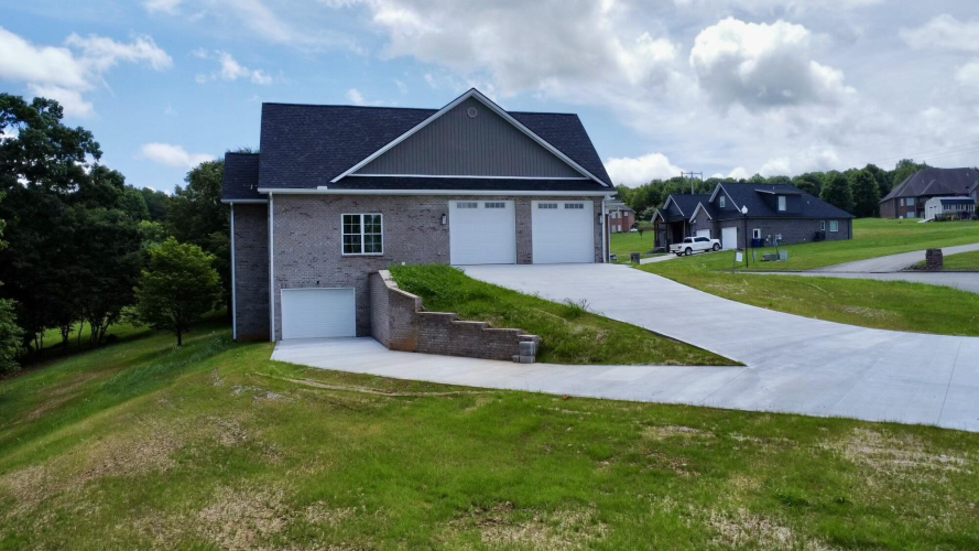 Listing Image 91