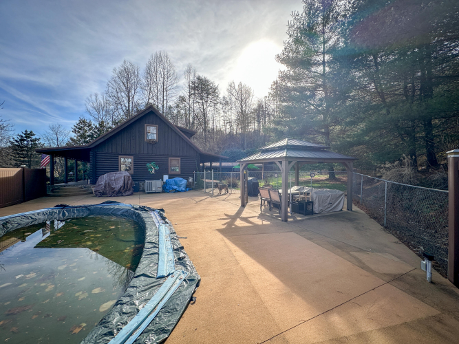 Listing Image 45