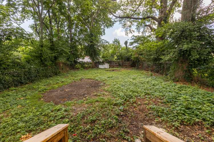 Listing Image 25