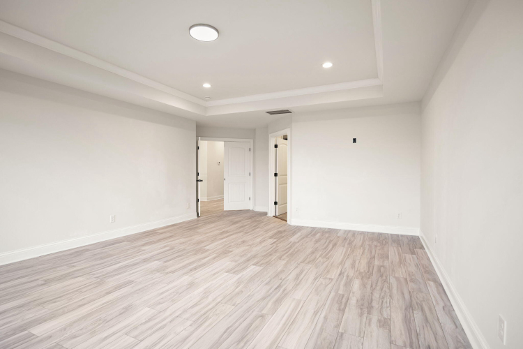 Listing Image 53