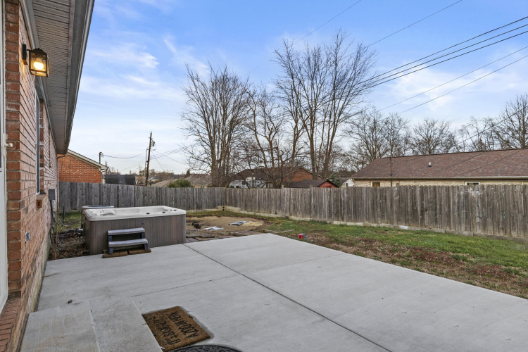 Listing Image 41