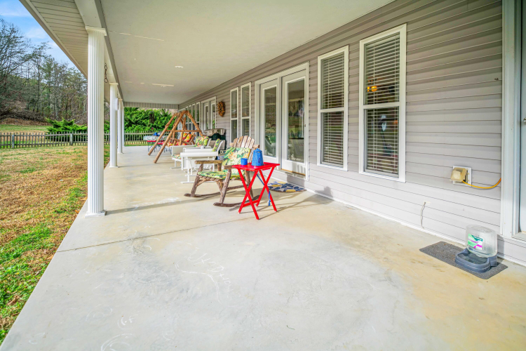 Listing Image 52