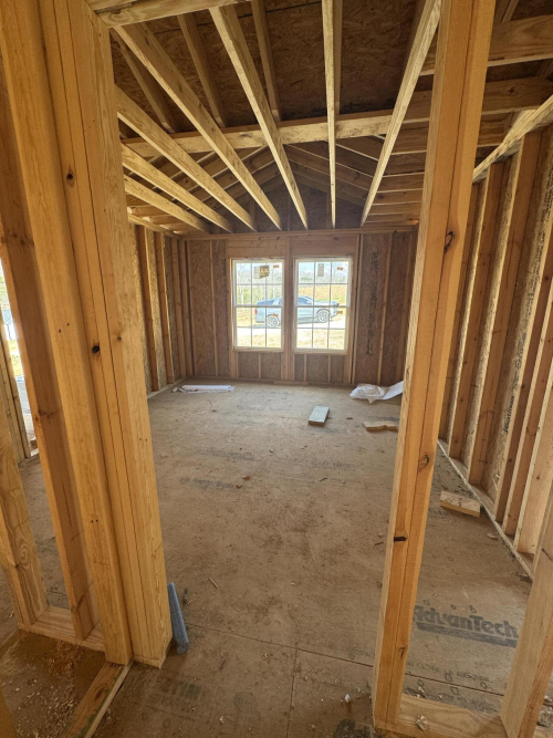 Listing Image 6