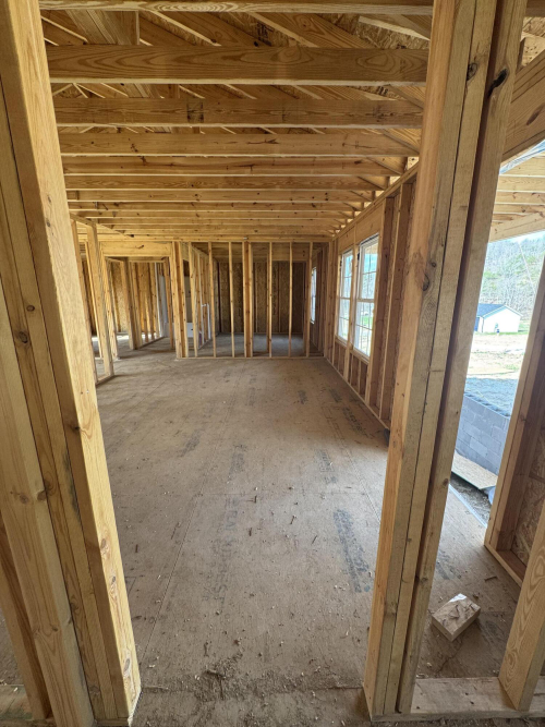 Listing Image 8