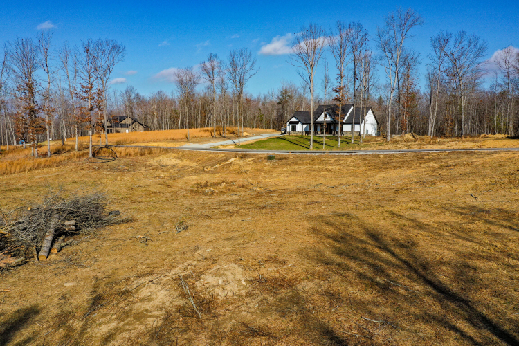 Listing Image 50