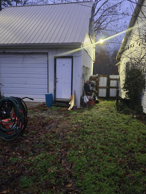 Listing Image 11