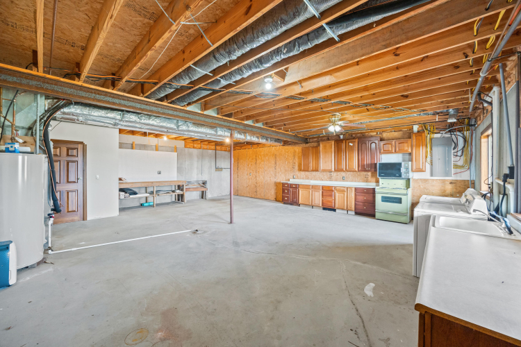 Listing Image 35