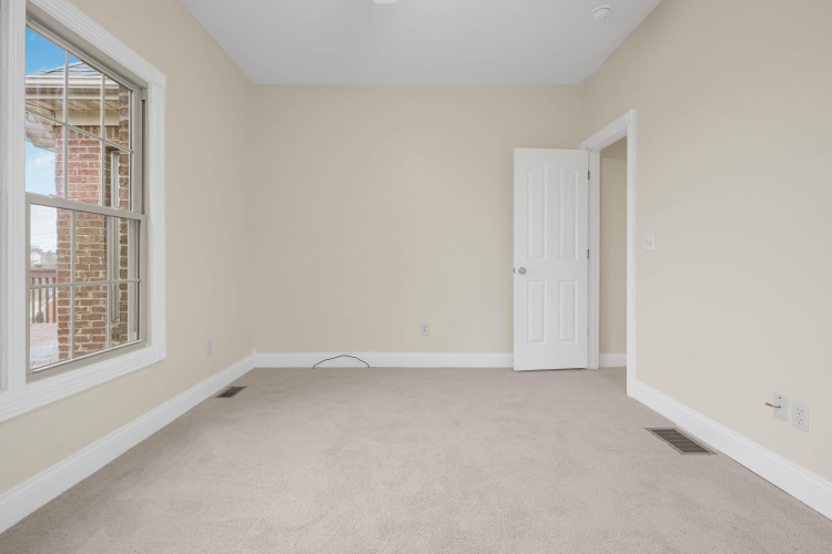 Listing Image 30