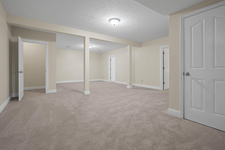 Listing Image 34