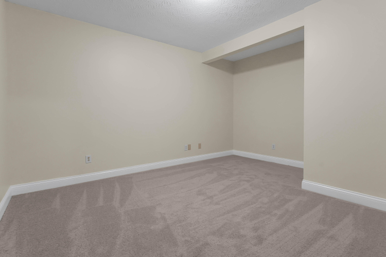 Listing Image 41