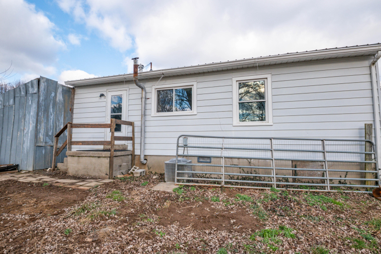 Listing Image 25