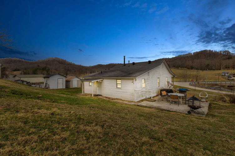 Listing Image 15