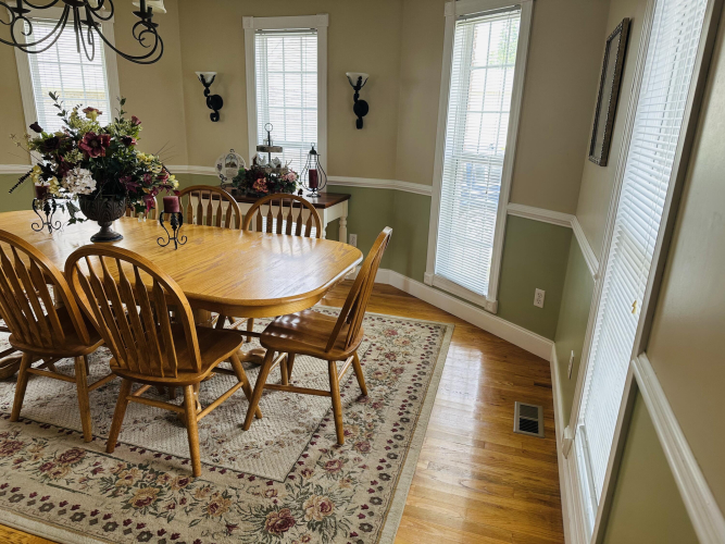 Listing Image 21