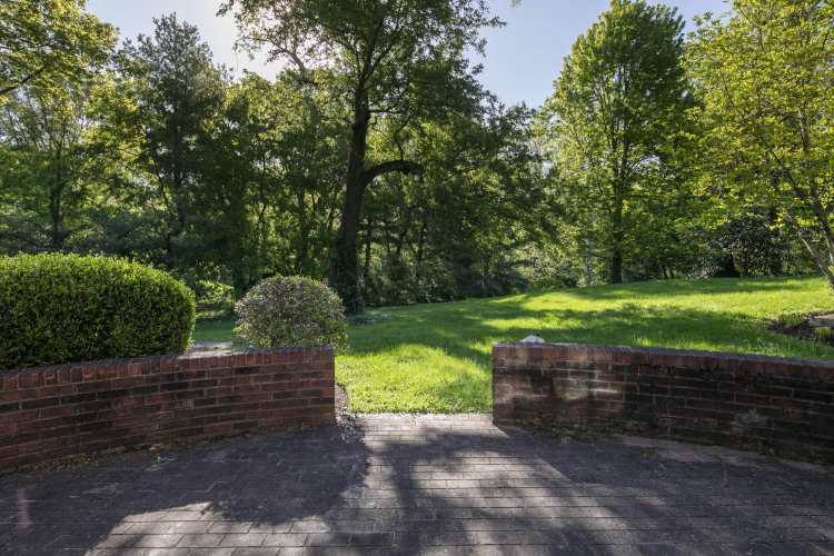 Listing Image 38