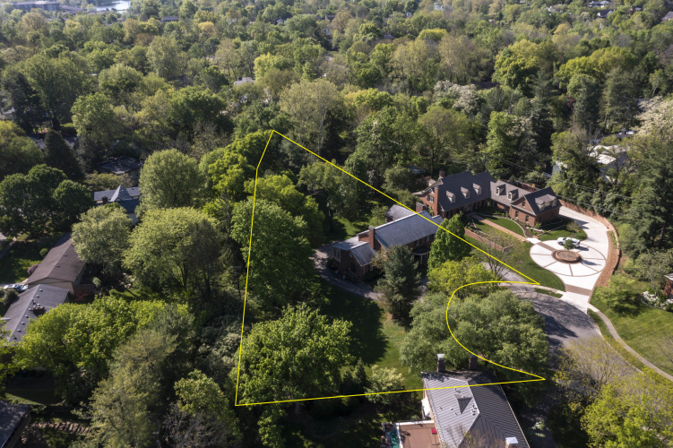 Listing Image 44