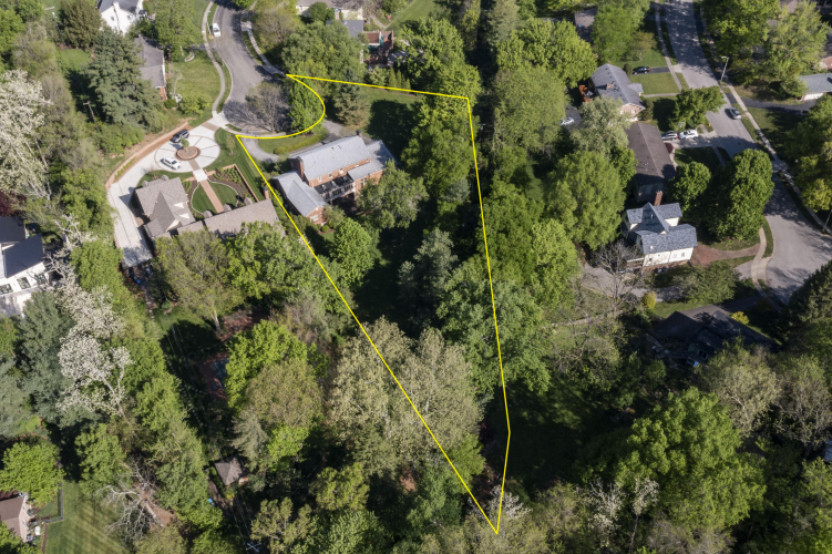 Listing Image 46