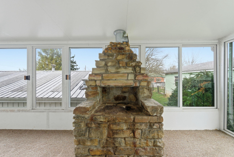 Listing Image 21
