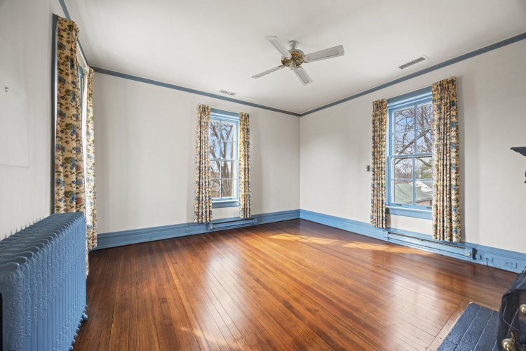 Listing Image 55