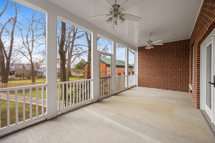 Listing Image 68
