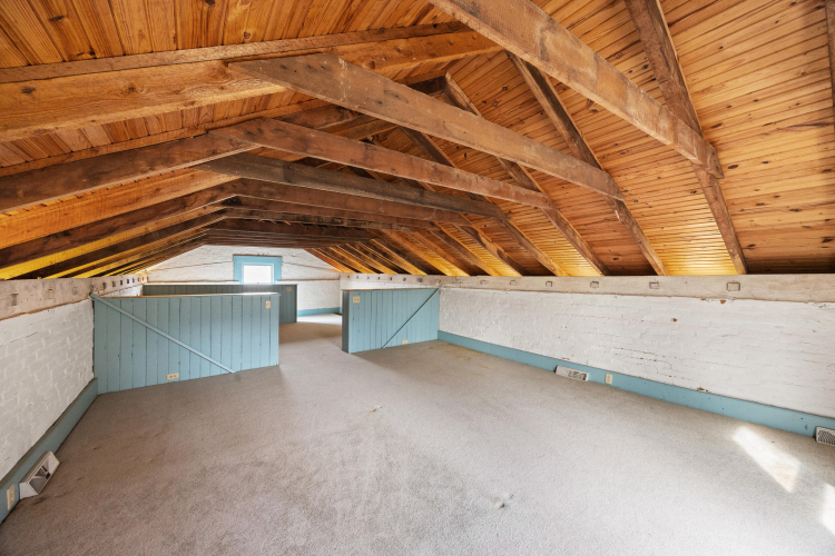 Listing Image 80