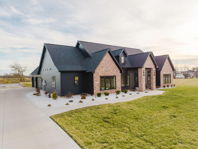 Listing Image 59