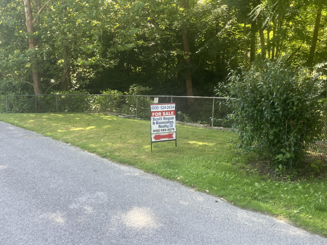 Listing Image 35