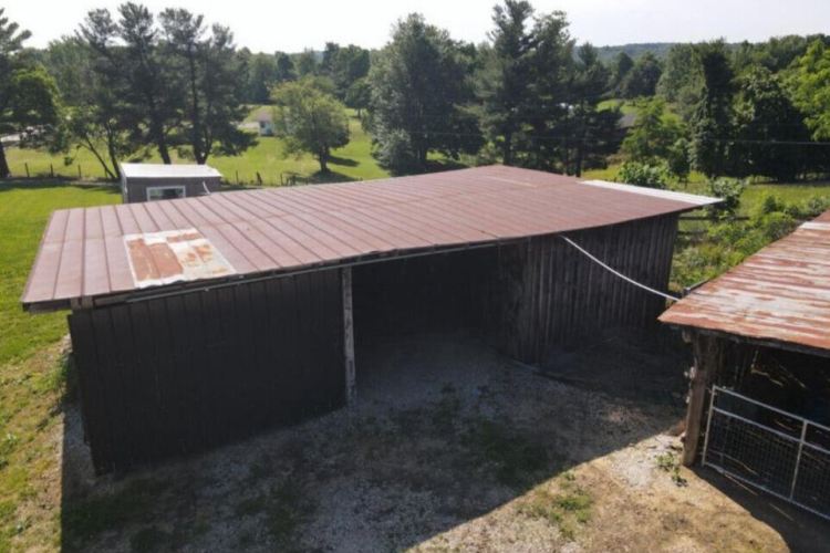 Listing Image 11