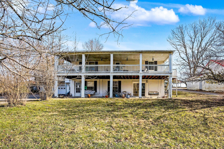 Listing Image 3