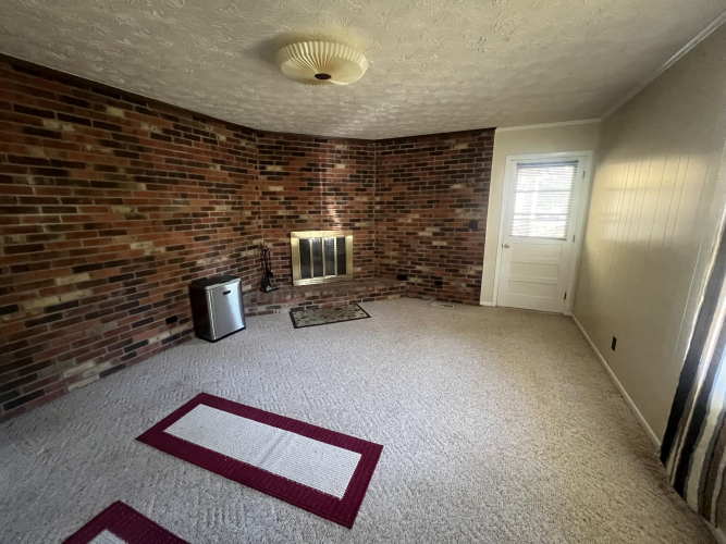 Listing Image 50