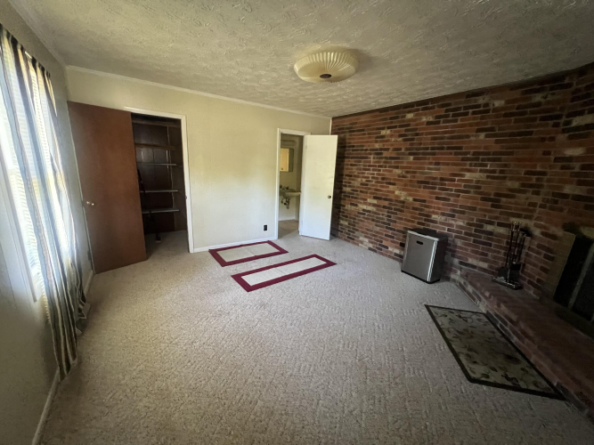 Listing Image 51