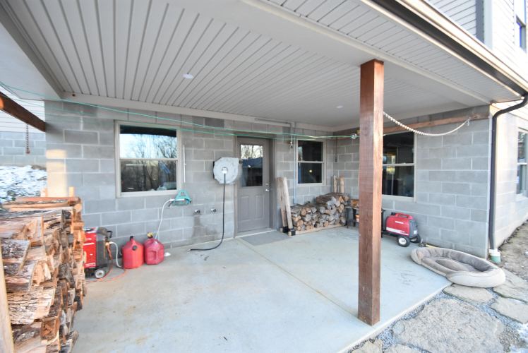 Listing Image 59