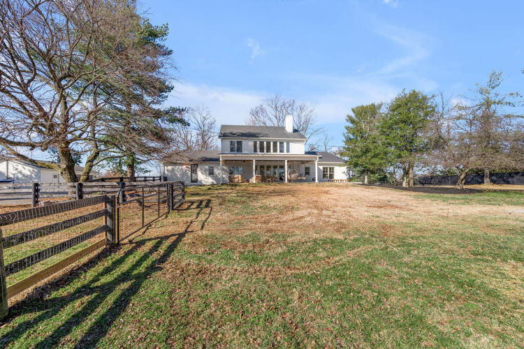 Listing Image 63