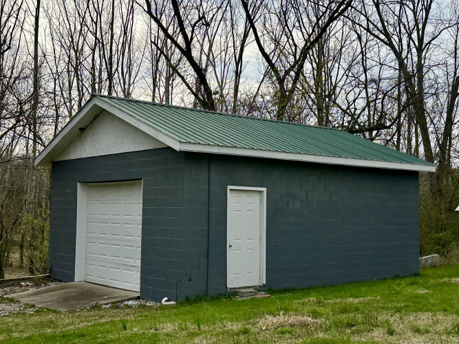 Listing Image 19