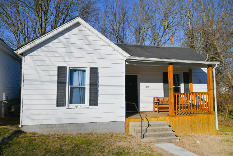 Listing Image 2