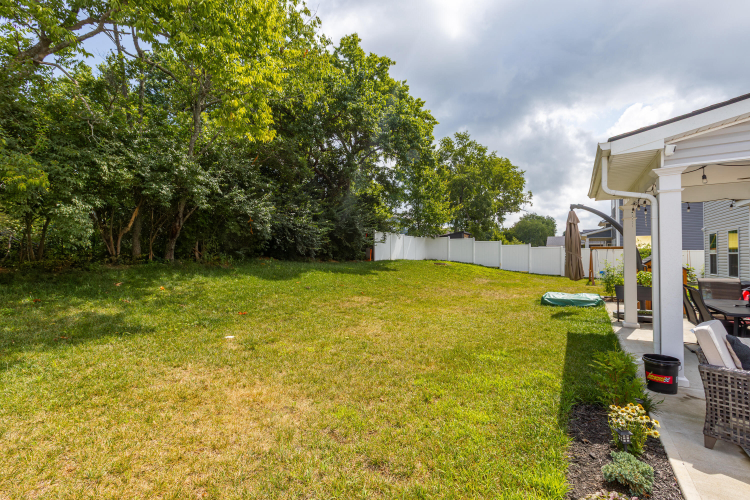 Listing Image 40